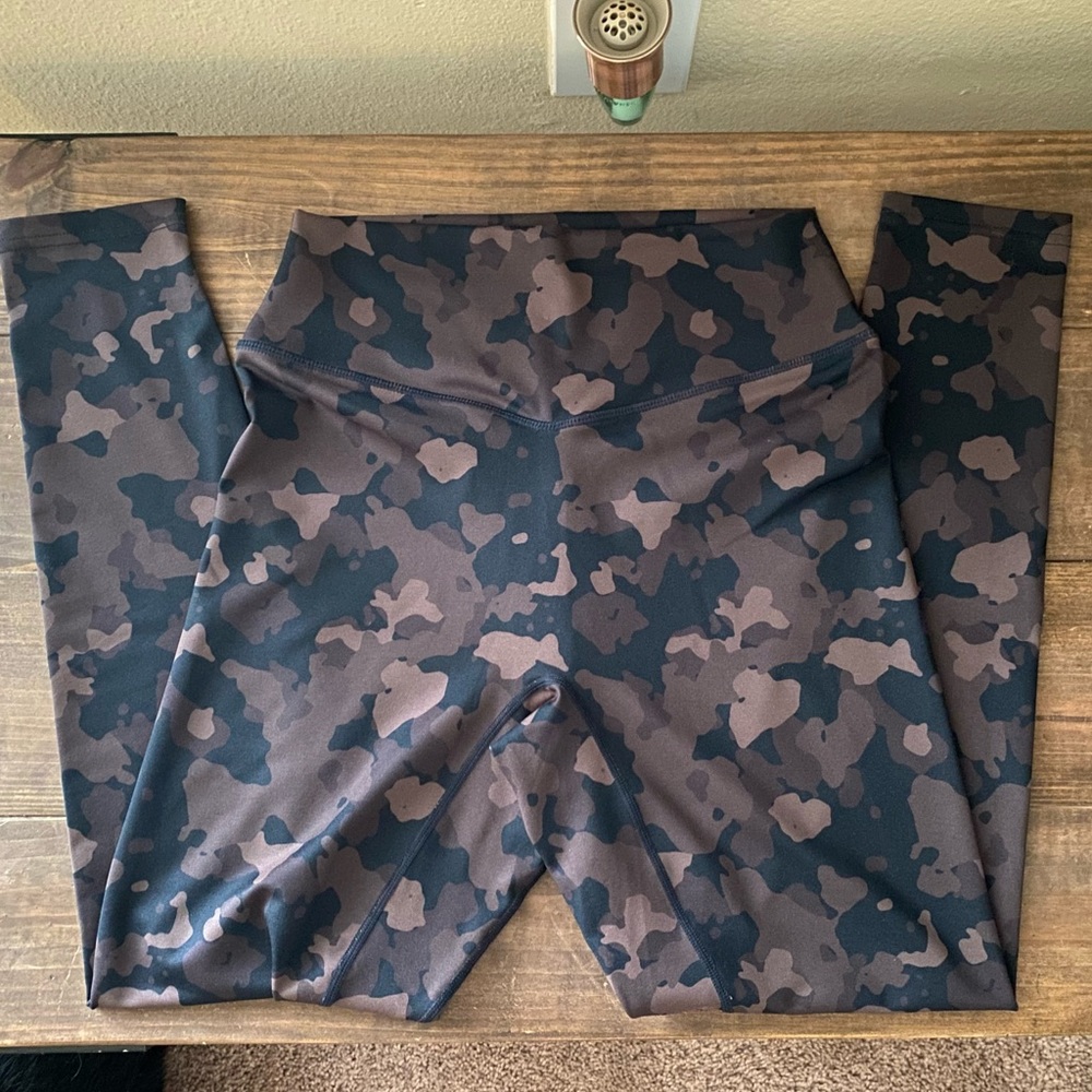 Vitality Outlander Camo Legging